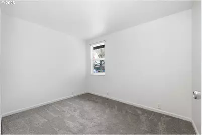 3705 Peppertree Dr, Eugene, OR 97402 - Photo 26