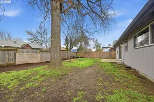 3705 Peppertree Dr, Eugene, OR 97402 - Photo 36