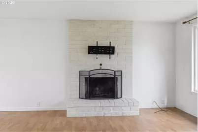 3705 Peppertree Dr, Eugene, OR 97402 - Photo 10