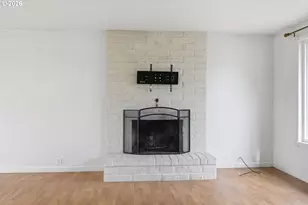 3705 Peppertree Dr, Eugene, OR 97402 - Photo 10