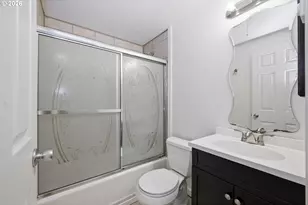 3705 Peppertree Dr, Eugene, OR 97402 - Photo 30