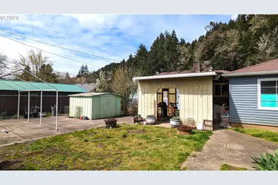 47880 W 2nd St, Oakridge, OR 97463 - Photo 28