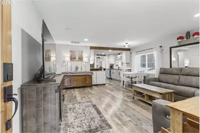 615 NE 257th Ave, Camas, WA 98607 - Photo 6