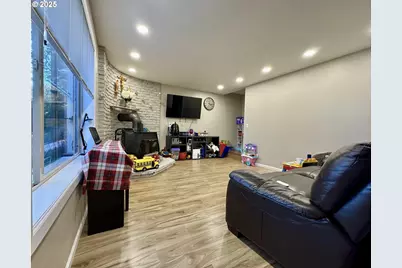 187 Stoneway Dr NW, Salem, OR 97304 - Photo 26