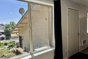 187 Stoneway Dr NW, Salem, OR 97304 - Photo 4