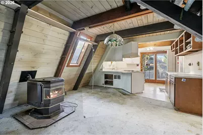 204 NE 108th St, Vancouver, WA 98685 - Photo 4