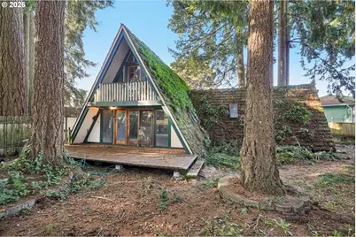 204 NE 108th St, Vancouver, WA 98685 - Photo 2