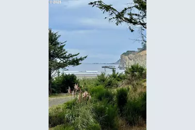 88300 Pacific Surf Ln, Bandon, OR 97411 - Photo 40