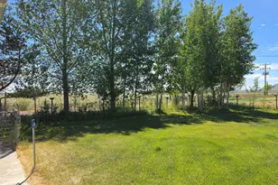 91497 Christmas Valley Hwy, Christmas Valley, OR 97641 - Photo 18