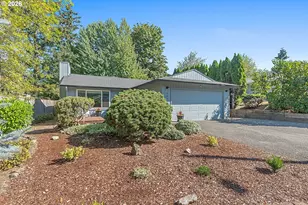 5029 SW Coronado St, Portland, OR 97219 - Photo 2