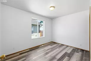 5530 E St, Springfield, OR 97478 - Photo 22