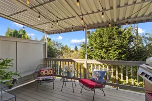 15031 NE Rose Pkwy, Portland, OR 97230 - Photo 8