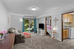 15031 NE Rose Pkwy, Portland, OR 97230 - Photo 22