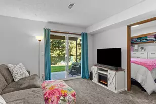 15031 NE Rose Pkwy, Portland, OR 97230 - Photo 24
