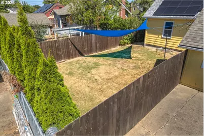 1750 Madison St NE, Salem, OR 97301 - Photo 32