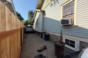 1339 3rd St, Salem, OR 97304 - Photo 4