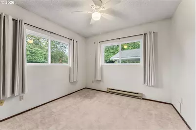 10935 SW Meadowbrook Dr, Portland, OR 97224 - Photo 16