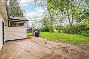 6038 SE 124th Ave, Portland, OR 97236 - Photo 30