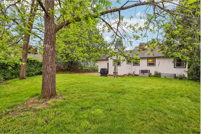 6038 SE 124th Ave, Portland, OR 97236 - Photo 34