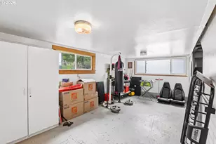 6038 SE 124th Ave, Portland, OR 97236 - Photo 28