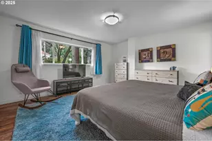 2393 SW Park Pl, Portland, OR 97205 - Photo 22