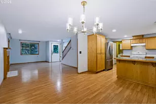 3929 SE 117th Pl, Portland, OR 97266 - Photo 8