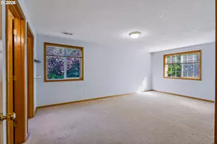 3929 SE 117th Pl, Portland, OR 97266 - Photo 14