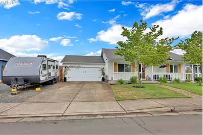 3938 Douglas Dr, Springfield, OR 97478 - Photo 6