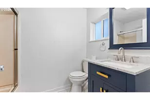 925 Crocker St, Coos Bay, OR 97420 - Photo 12