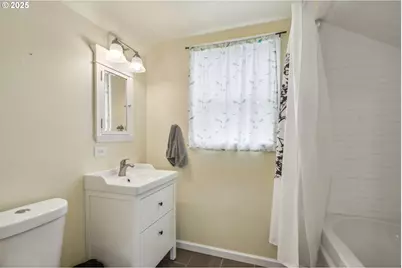 12183 SW Plantation Ter, Portland, OR 97223 - Photo 22