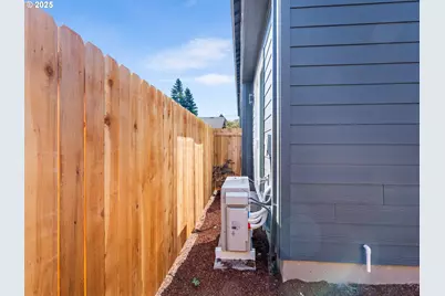 2067 SE Harold St #8, Portland, OR 97202 - Photo 18