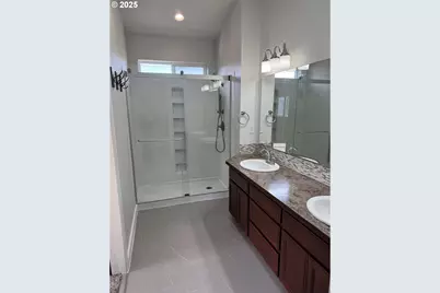 4015 Scenic Dr, Eugene, OR 97404 - Photo 16