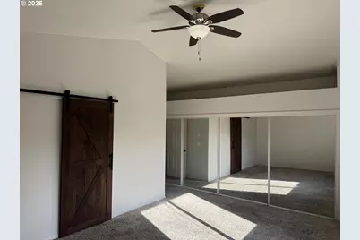 4015 Scenic Dr, Eugene, OR 97404 - Photo 14