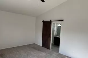 4015 Scenic Dr, Eugene, OR 97404 - Photo 12