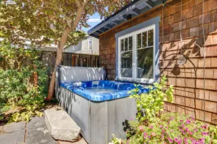 5921 S Kelly Ave, Portland, OR 97239 - Photo 40