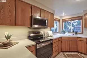 5022 NE Saddle Ct, Hillsboro, OR 97124 - Photo 18