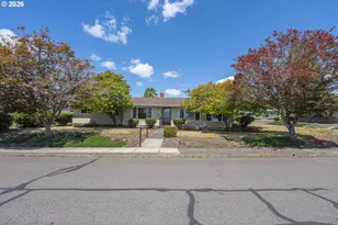 184 NE Gerlinger Ln, Dallas, OR 97338 - Photo 44