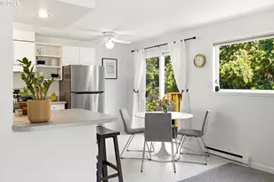 4663 NE 119th Ave, Portland, OR 97220 - Photo 10