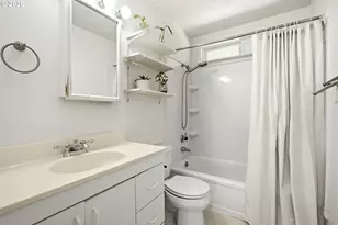 4663 NE 119th Ave, Portland, OR 97220 - Photo 38