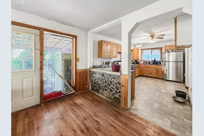 655 N Washington St, Prairie City, OR 97869 - Photo 12
