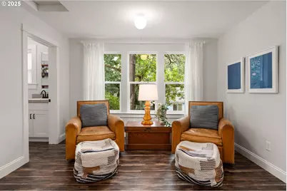 580 SW 9th St, Dundee, OR 97115 - Photo 10