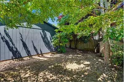 111 Enos St, Amity, OR 97101 - Photo 24