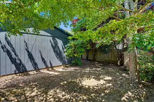 111 Enos St, Amity, OR 97101 - Photo 24