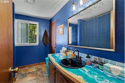 111 Enos St, Amity, OR 97101 - Photo 18