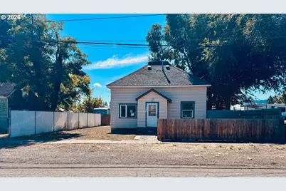 1380 Alder St, Elgin, OR 97827 - Photo 1