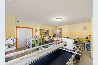 12190 SW Hollow Ln, Tigard, OR 97140 - Photo 34