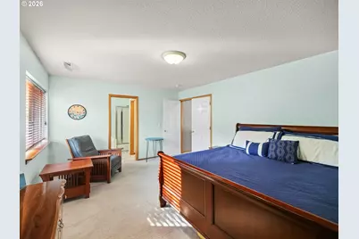 12190 SW Hollow Ln, Tigard, OR 97140 - Photo 22