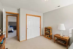12190 SW Hollow Ln, Tigard, OR 97140 - Photo 28