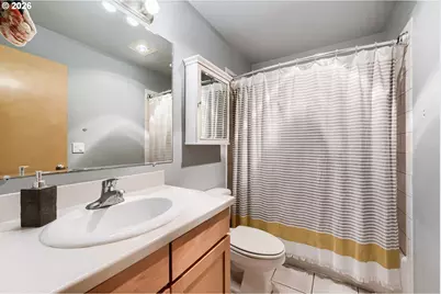 910 NW Naito Pkwy #i-4, Portland, OR 97209 - Photo 18
