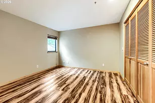 910 NW Naito Pkwy, Portland, OR 97209 - Photo 16